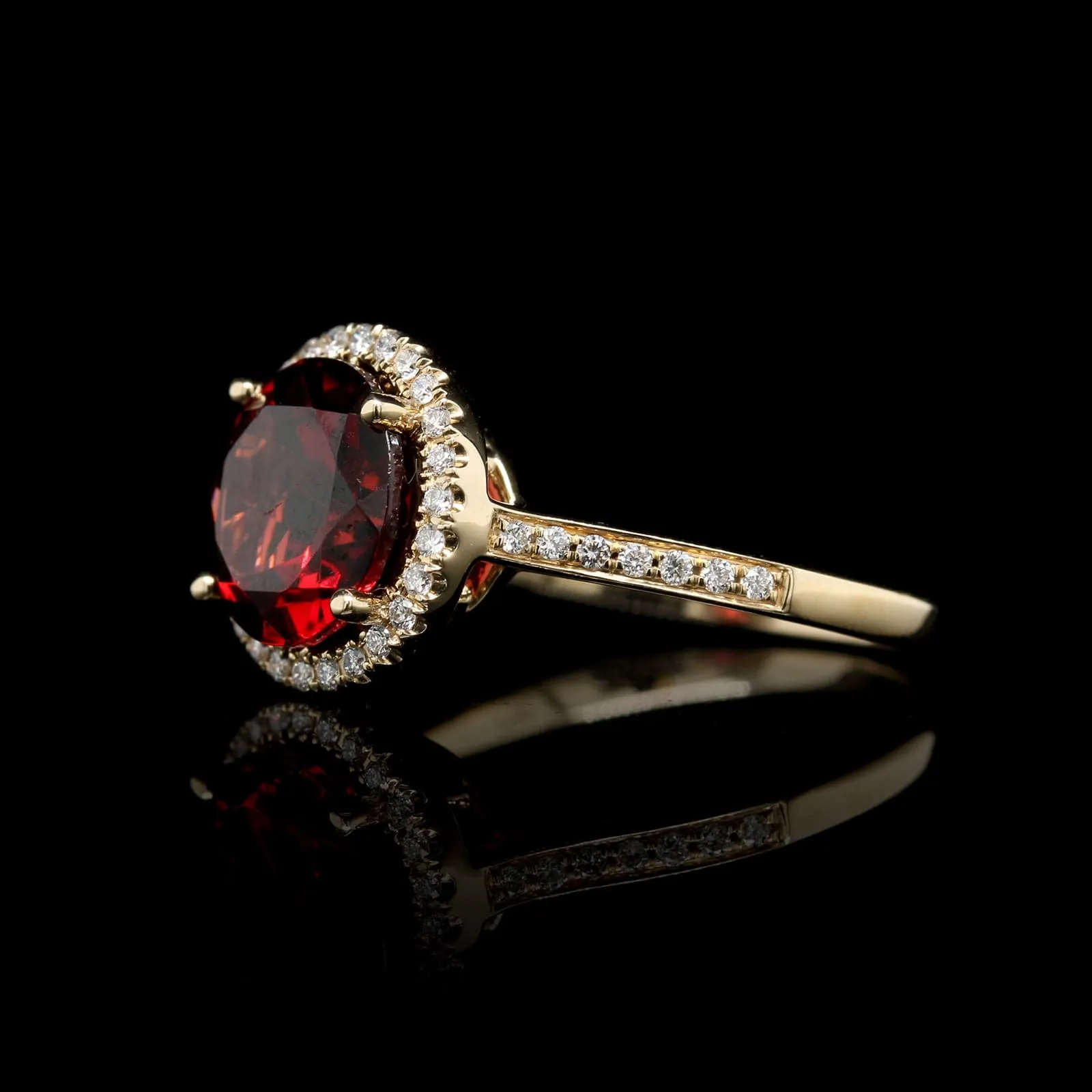 14K Yellow Gold Estate Garnet and Diamond Ring