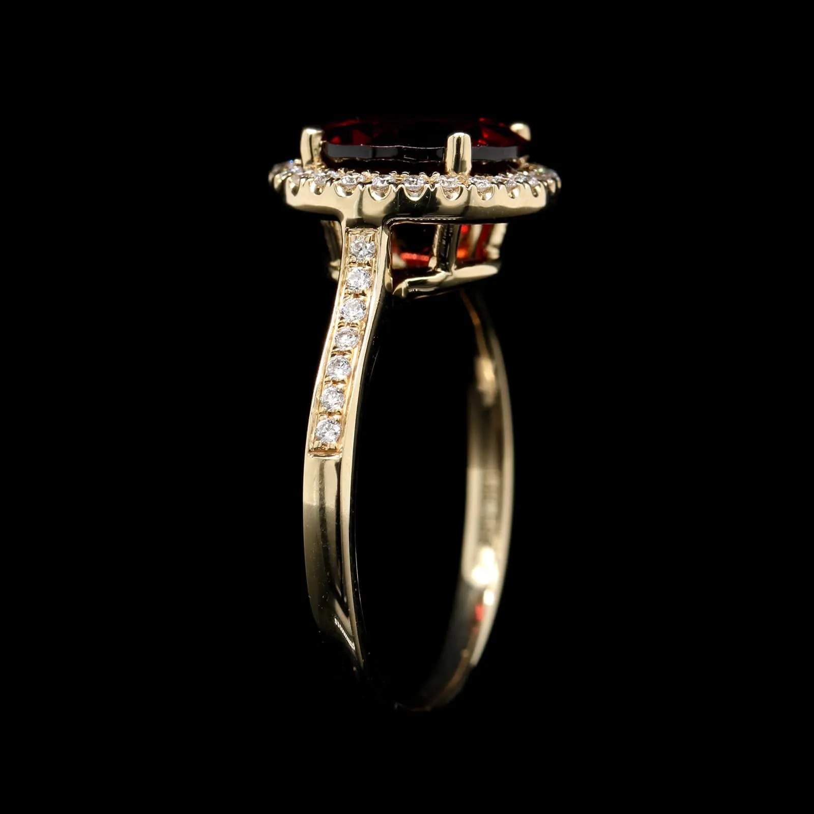 14K Yellow Gold Estate Garnet and Diamond Ring