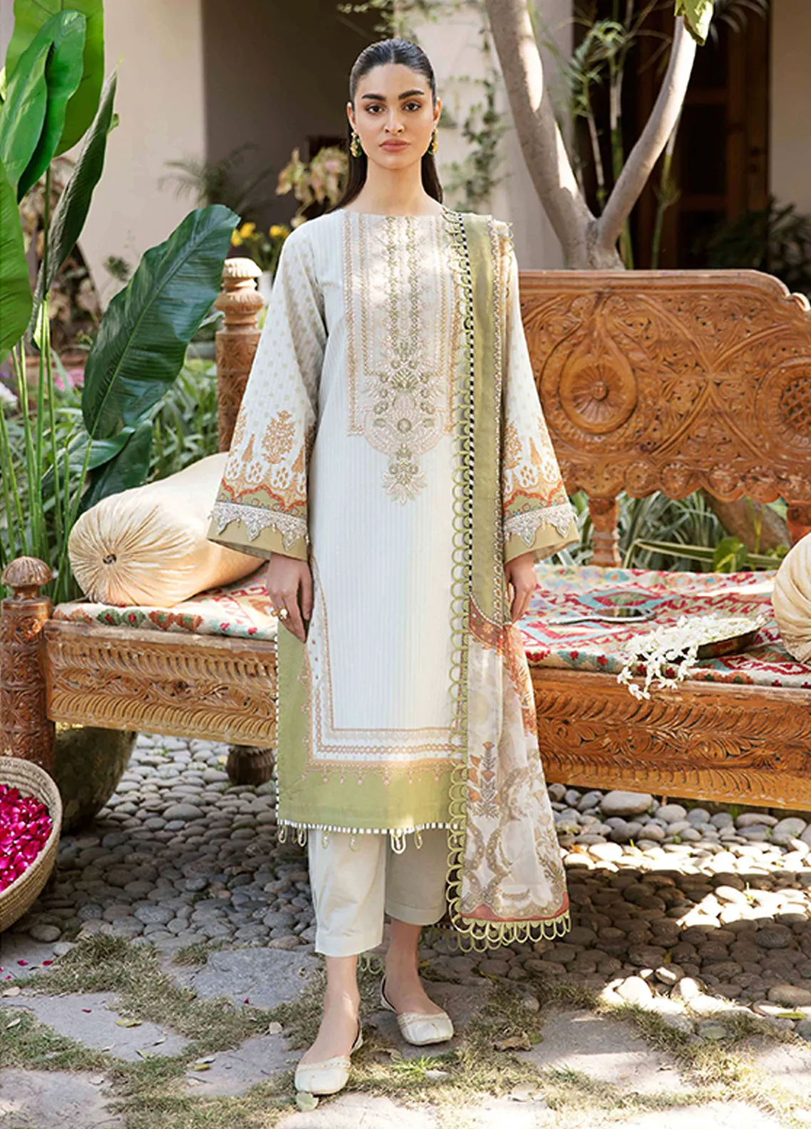 Afsanah By Seran Embroidered Lawn Unstitched 3 Piece Suit - 03