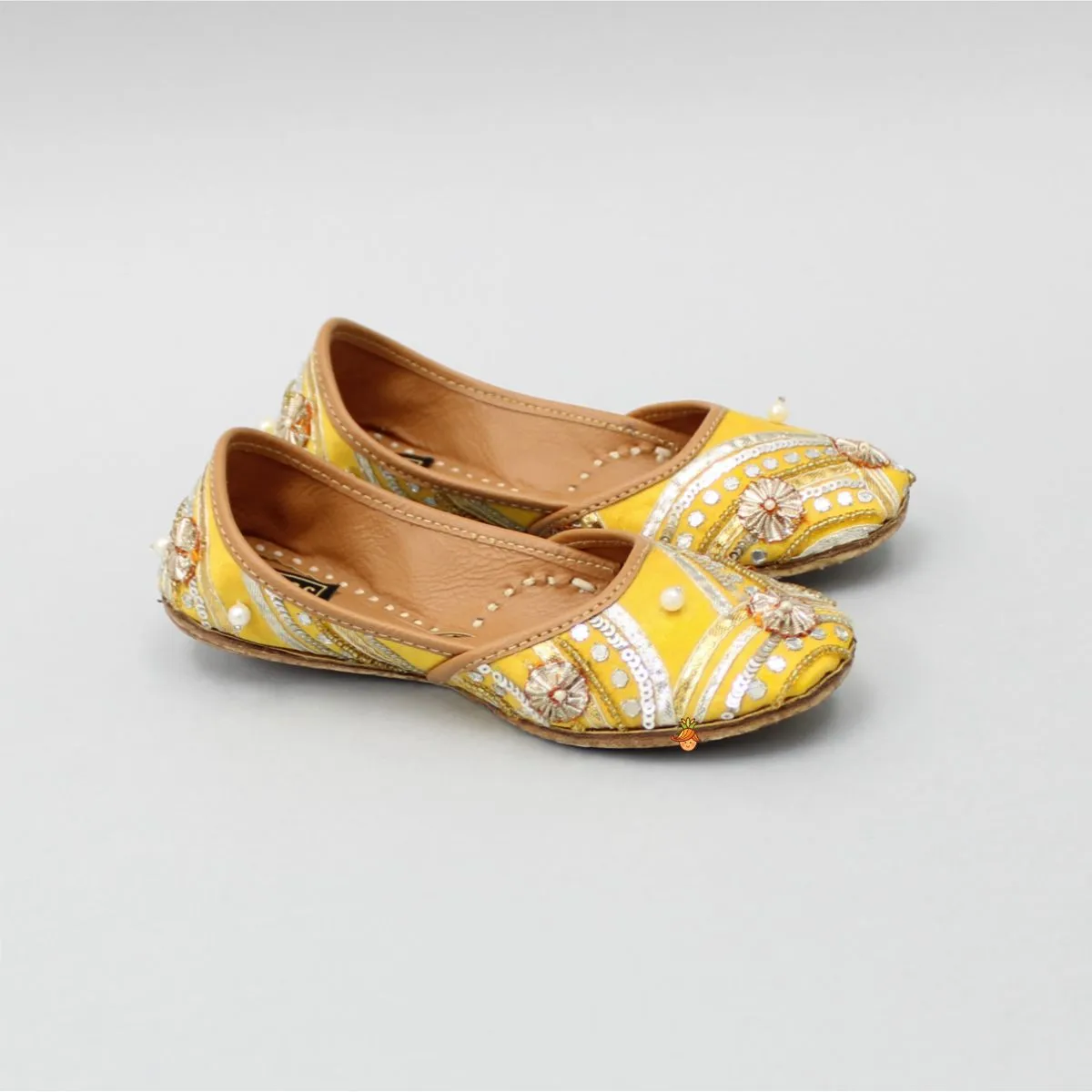 Gota Lace And Pearl Adorned Yellow Jutti