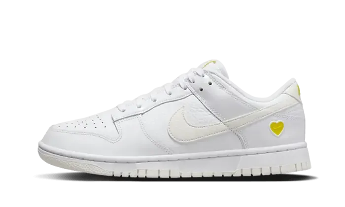 Nike Dunk Low Yellow Heart